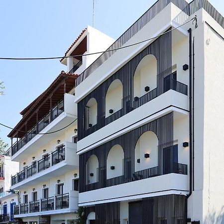 Uphill Unique Boutique Suites Città di Skiathos Esterno foto
