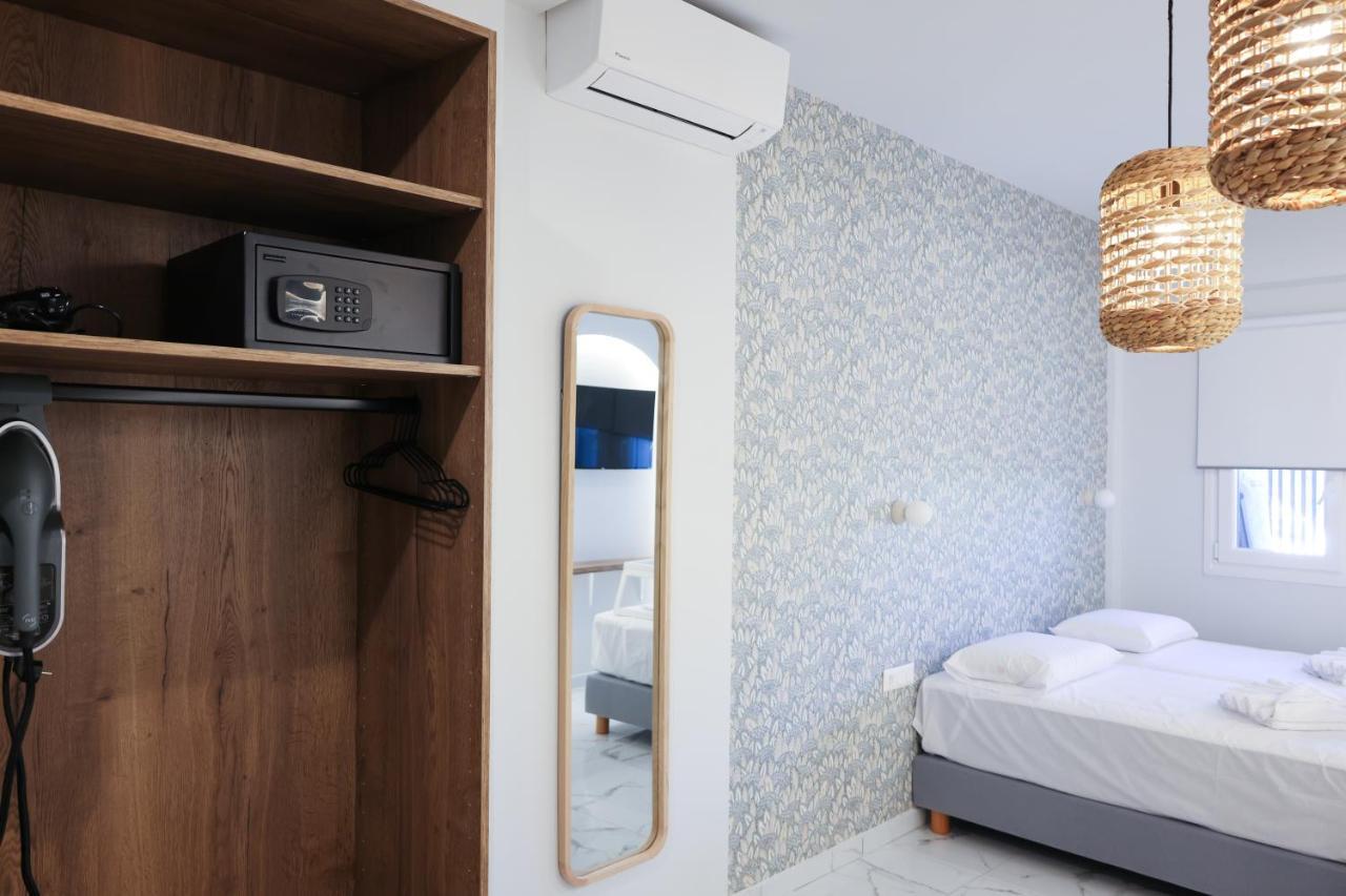 Uphill Unique Boutique Suites Città di Skiathos Esterno foto