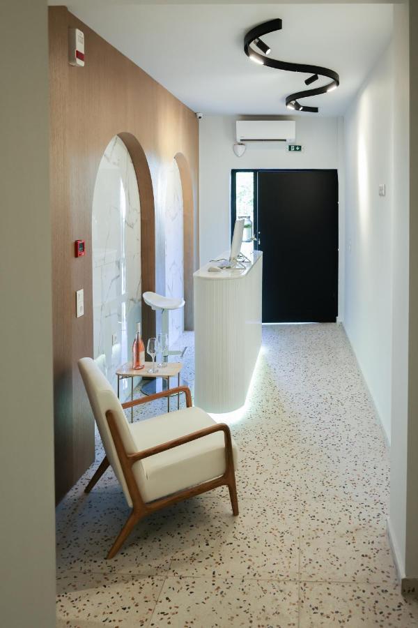Uphill Unique Boutique Suites Città di Skiathos Esterno foto