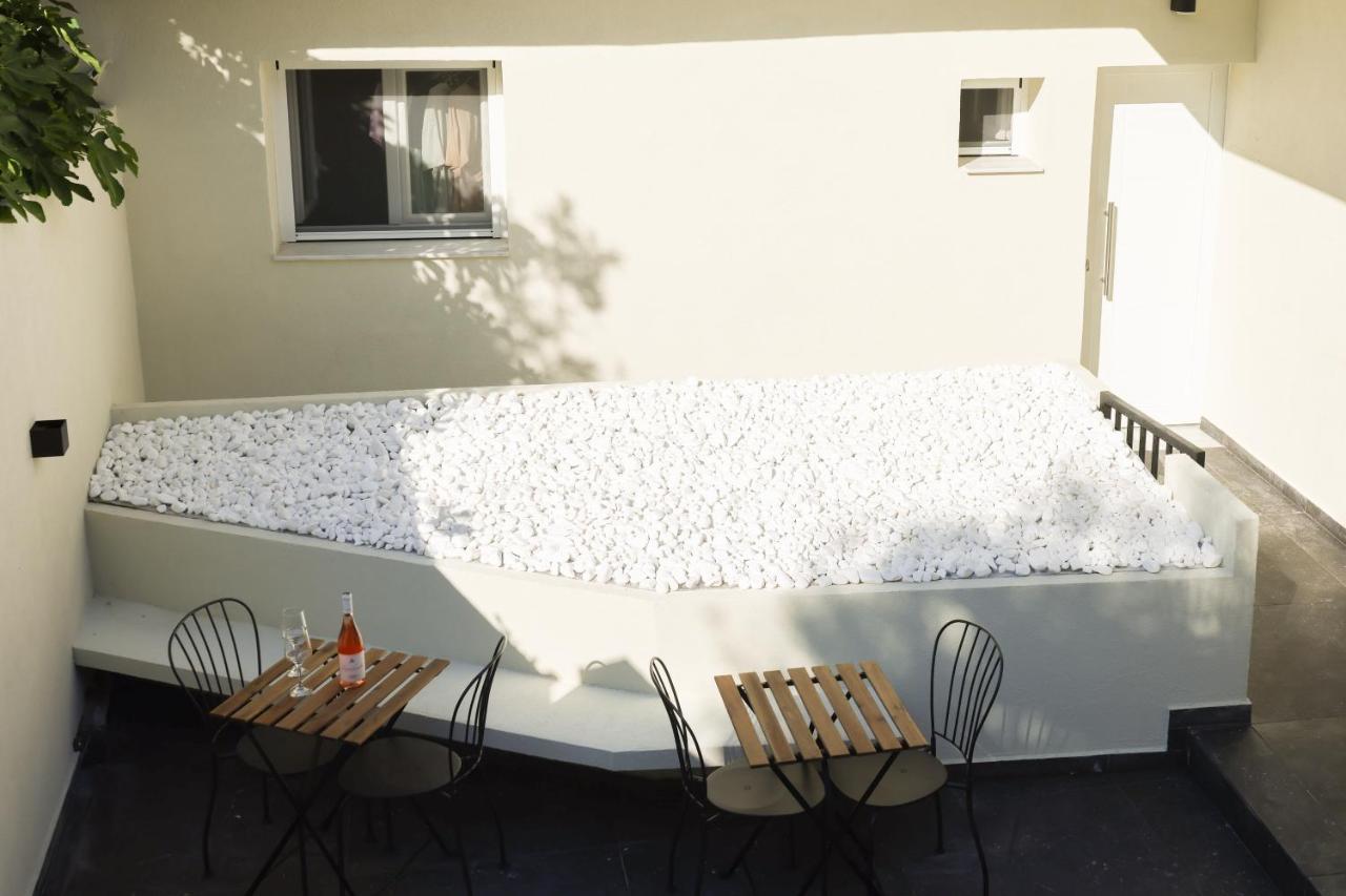 Uphill Unique Boutique Suites Città di Skiathos Esterno foto